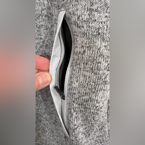 Women’s L.L. Bean Light Heather Gray Zip-Up Sweater Fleece Long Vest - Like New - Picture 3 of 14